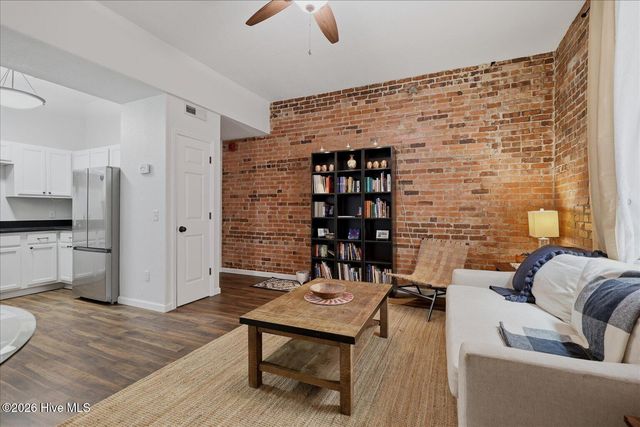 304 N Front Street Apt G, Wilmington, NC 28401