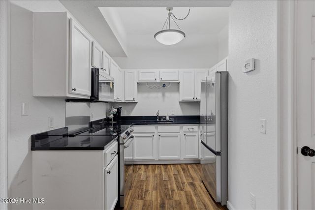304 N Front Street Apt G, Wilmington, NC 28401