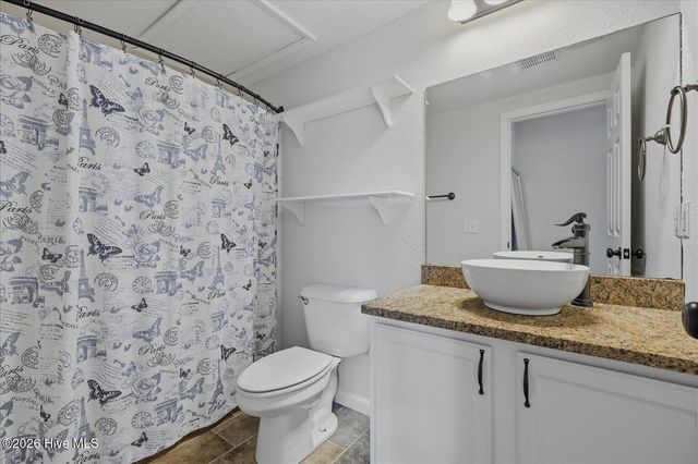 304 N Front Street Apt G, Wilmington, NC 28401
