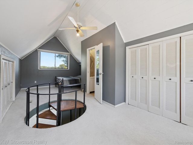 688 Wolverine Drive, Wolverine Lake Village, MI 48390