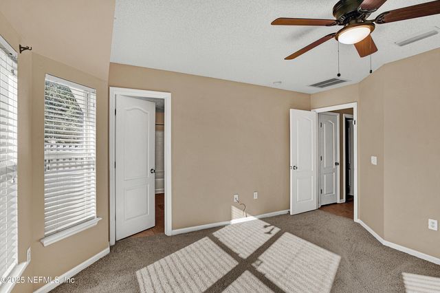 1164 DAWNLIGHT Road, Jacksonville, FL 32218