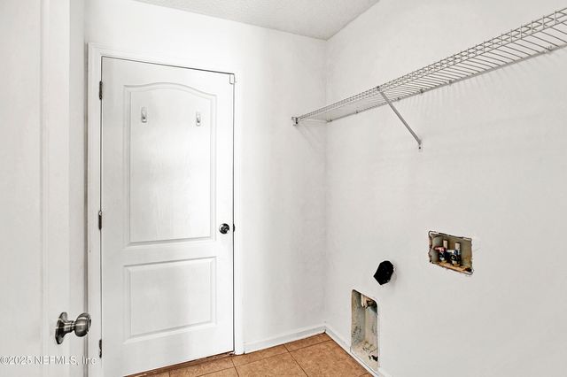 1164 DAWNLIGHT Road, Jacksonville, FL 32218