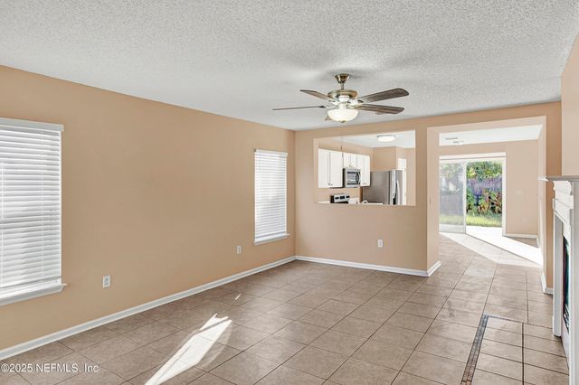 1164 DAWNLIGHT Road, Jacksonville, FL 32218