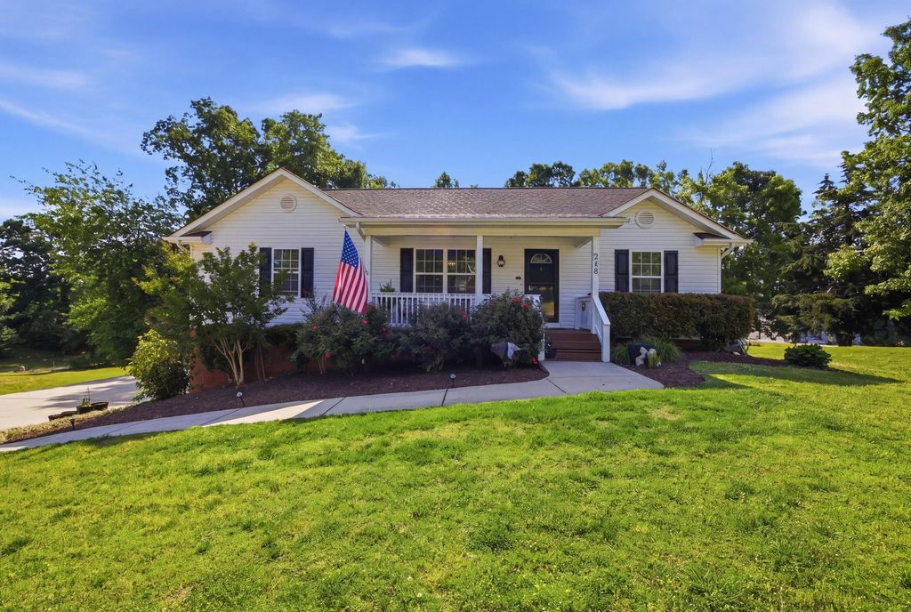 248 Farmway Drive SE, Cleveland, TN 37311