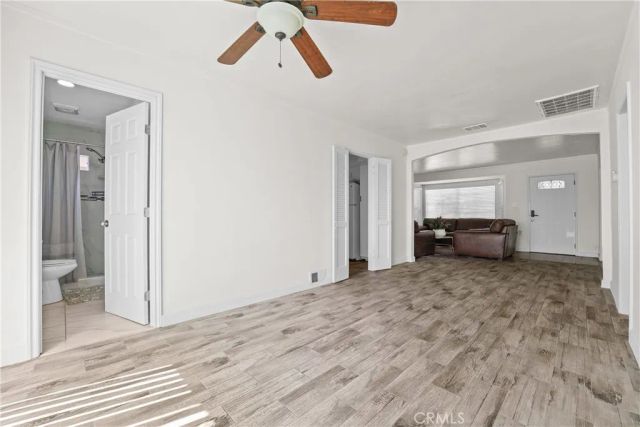 5324 8th Avenue, Los Angeles, CA 90043