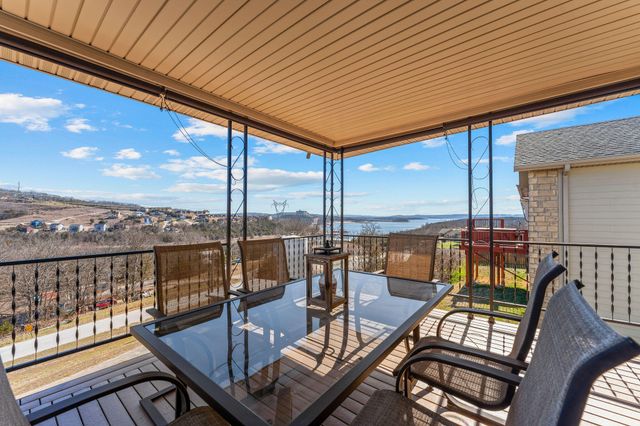 762 Showplace Gateway, Branson, MO 65616