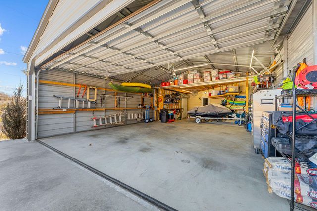 762 Showplace Gateway, Branson, MO 65616