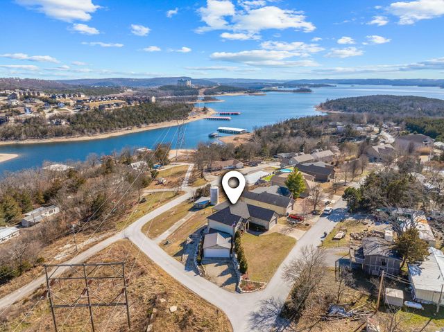 762 Showplace Gateway, Branson, MO 65616