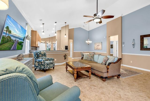 862 LaQuinta Loop, Murrells Inlet, SC 29576
