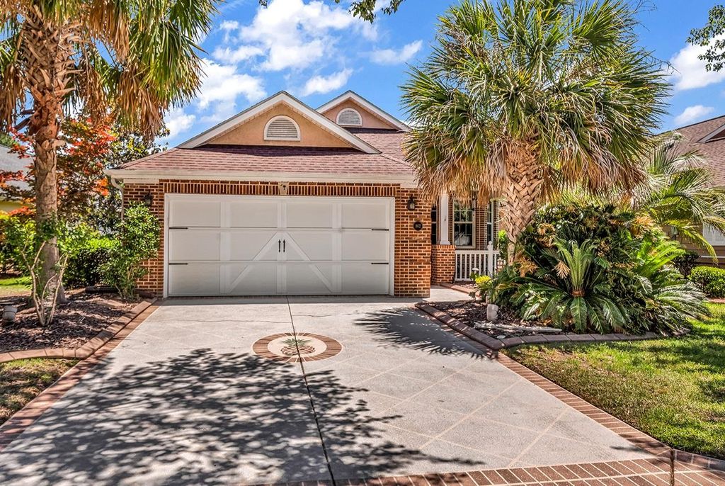 862 LaQuinta Loop, Murrells Inlet, SC 29576