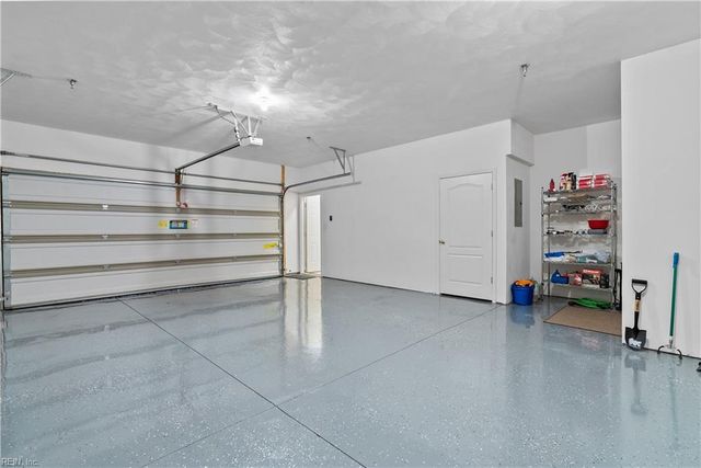 2677 Browning DR, Virginia Beach, VA 23456