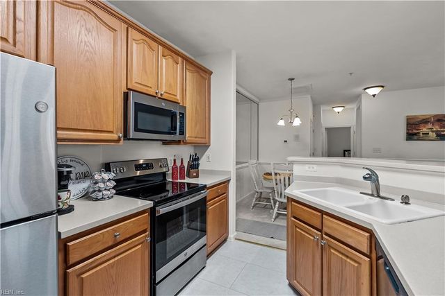 2677 Browning DR, Virginia Beach, VA 23456