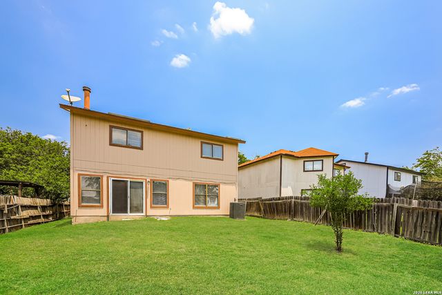5818 SUMMER FEST DR, San Antonio, TX 78244