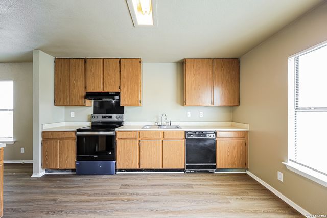 5818 SUMMER FEST DR, San Antonio, TX 78244