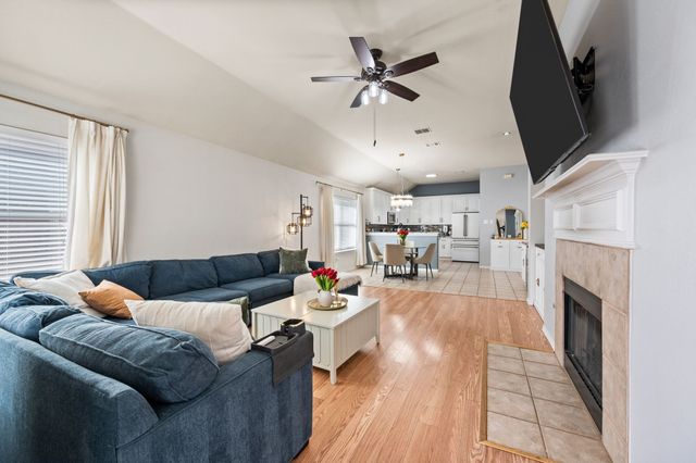 4540 Indian Rock Drive, Fort Worth, TX 76244