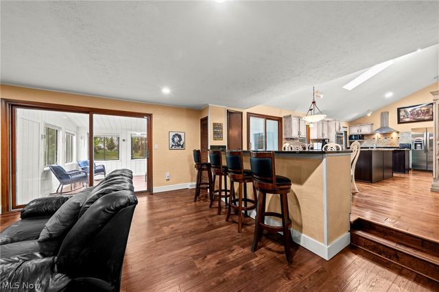 5062 Lansdowne Drive, Solon, OH 44139