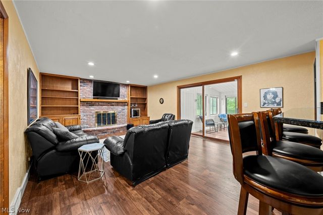 5062 Lansdowne Drive, Solon, OH 44139