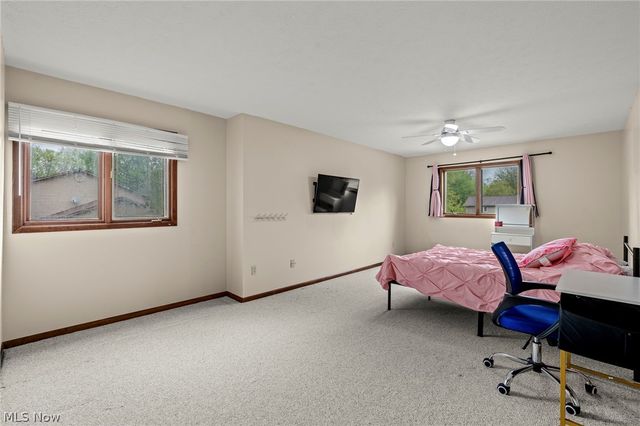 5062 Lansdowne Drive, Solon, OH 44139