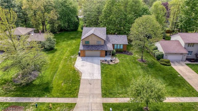 5062 Lansdowne Drive, Solon, OH 44139