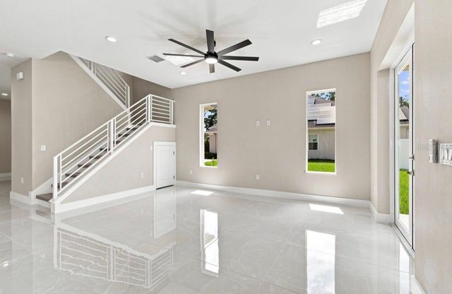 15436 CASEY ROAD, Tampa, FL 33624