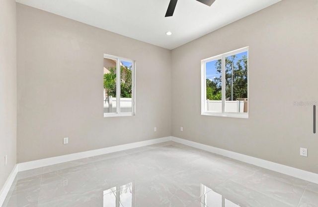 15436 CASEY ROAD, Tampa, FL 33624
