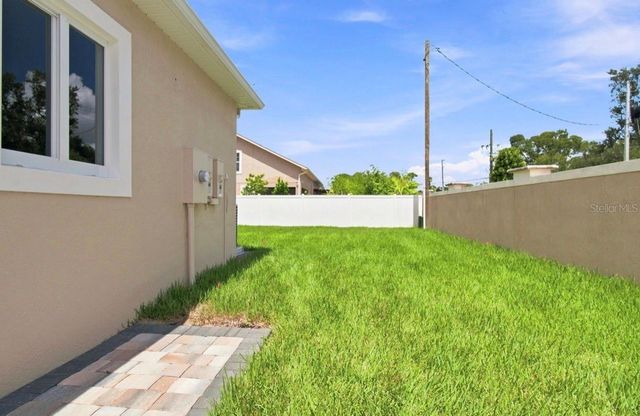 15436 CASEY ROAD, Tampa, FL 33624