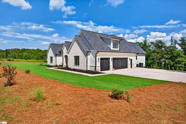 91 S Bates Road, Taylors, SC 29687