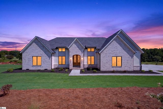 91 S Bates Road, Taylors, SC 29687
