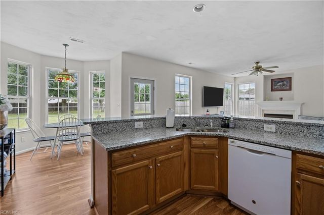 243 Holbrook ARCH, Suffolk, VA 23434