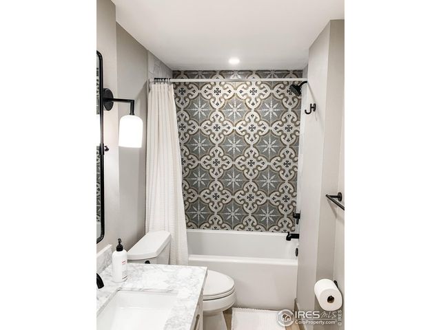 4204 Greenbriar Blvd 45, Boulder, CO 80305