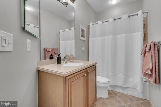 706 PILOT HOUSE DR, Annapolis, MD 21401