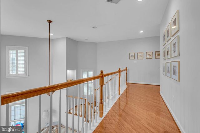 706 PILOT HOUSE DR, Annapolis, MD 21401