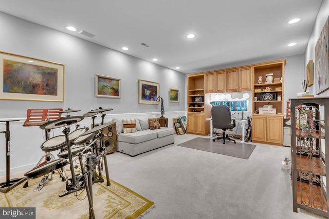 706 PILOT HOUSE DR, Annapolis, MD 21401