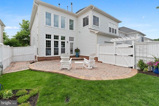 706 PILOT HOUSE DR, Annapolis, MD 21401