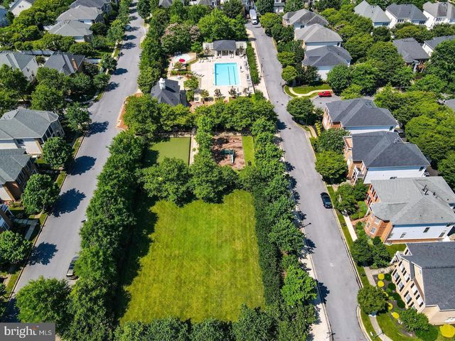 706 PILOT HOUSE DR, Annapolis, MD 21401