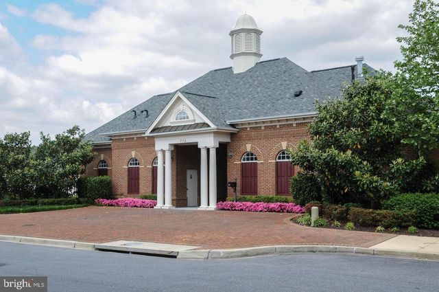 706 PILOT HOUSE DR, Annapolis, MD 21401