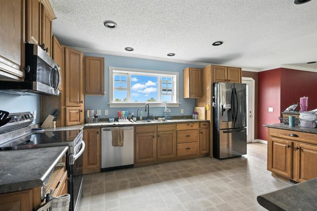 15772 Parrot Road, Neosho, MO 64850