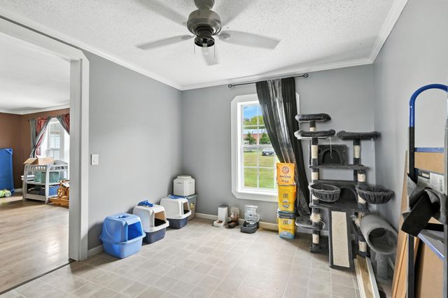 15772 Parrot Road, Neosho, MO 64850