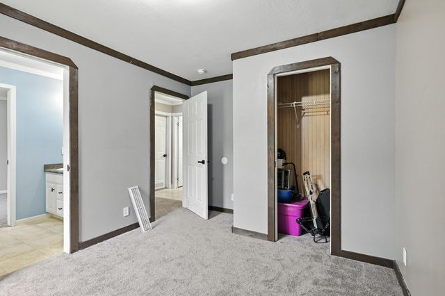 15772 Parrot Road, Neosho, MO 64850