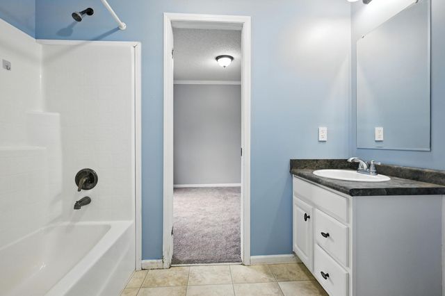 15772 Parrot Road, Neosho, MO 64850