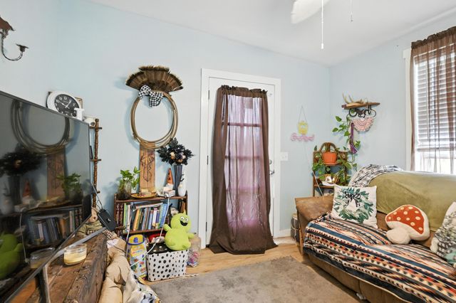 15772 Parrot Road, Neosho, MO 64850