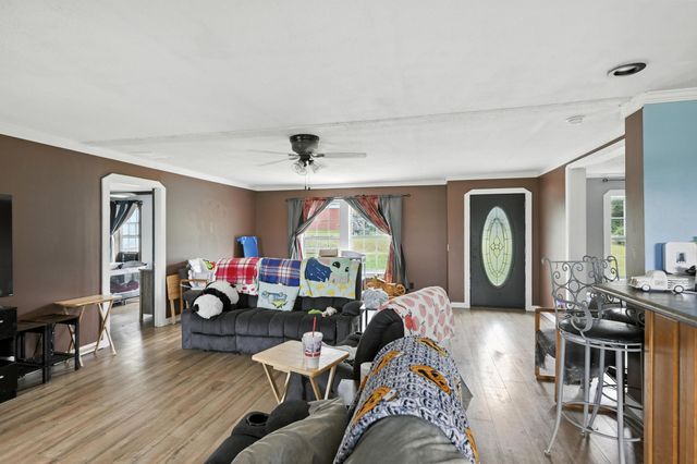 15772 Parrot Road, Neosho, MO 64850