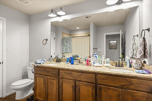 403 W 5th Street, Tolar, TX 76476