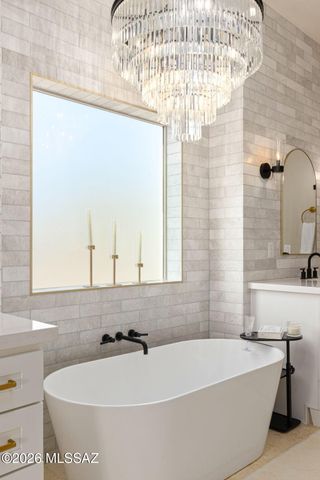 2725 N Megafauna Court, Tucson, AZ 85749