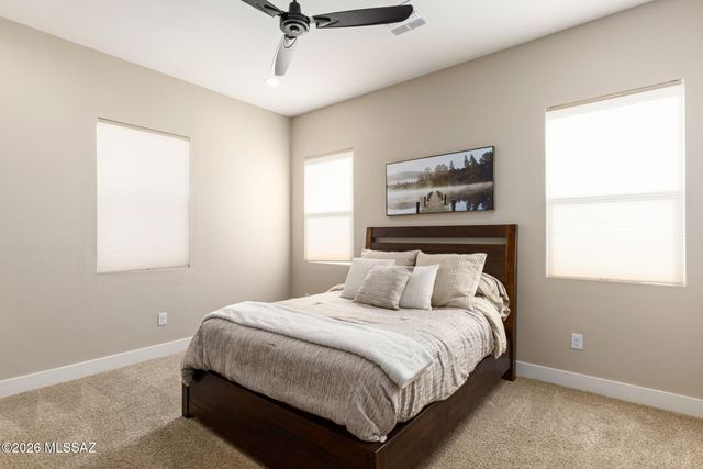 2725 N Megafauna Court, Tucson, AZ 85749