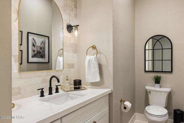 2725 N Megafauna Court, Tucson, AZ 85749