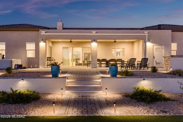 2725 N Megafauna Court, Tucson, AZ 85749