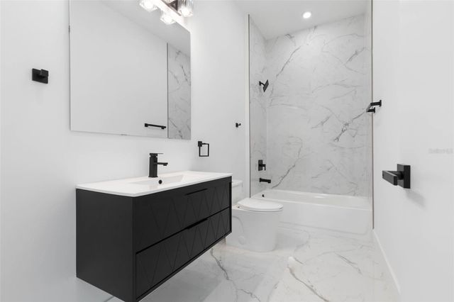 34 FALLEN OAK LANE, Palm Coast, FL 32137