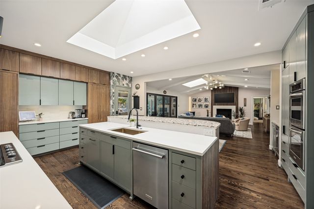 10232 Boedeker Street, Dallas, TX 75230