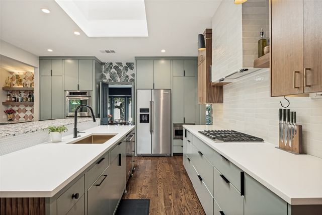 10232 Boedeker Street, Dallas, TX 75230